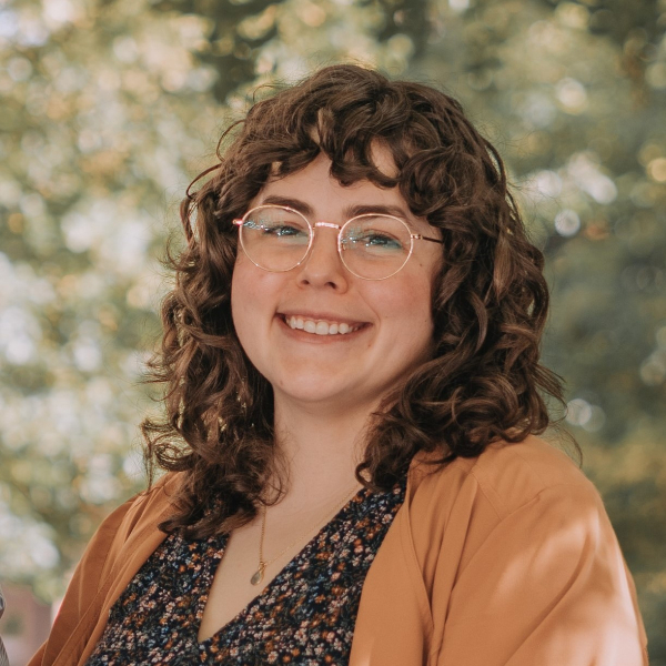 headshot of Lora-Beth Allen